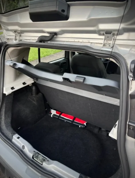 Fiat Uno Vivace Celeb. 1.0 EVO F.flex 8V 5P 2013 — foto 4
