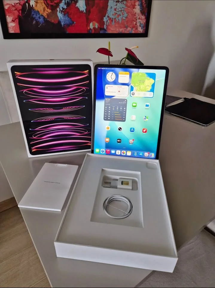 Ipad Pro 12.9” 2025 Wifi+5G com Garantia Apple — foto 1