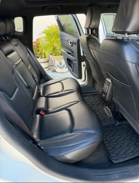 Jeep Compass S T270 1.3 TB 4X2 Flex AUT 2023 — foto 4
