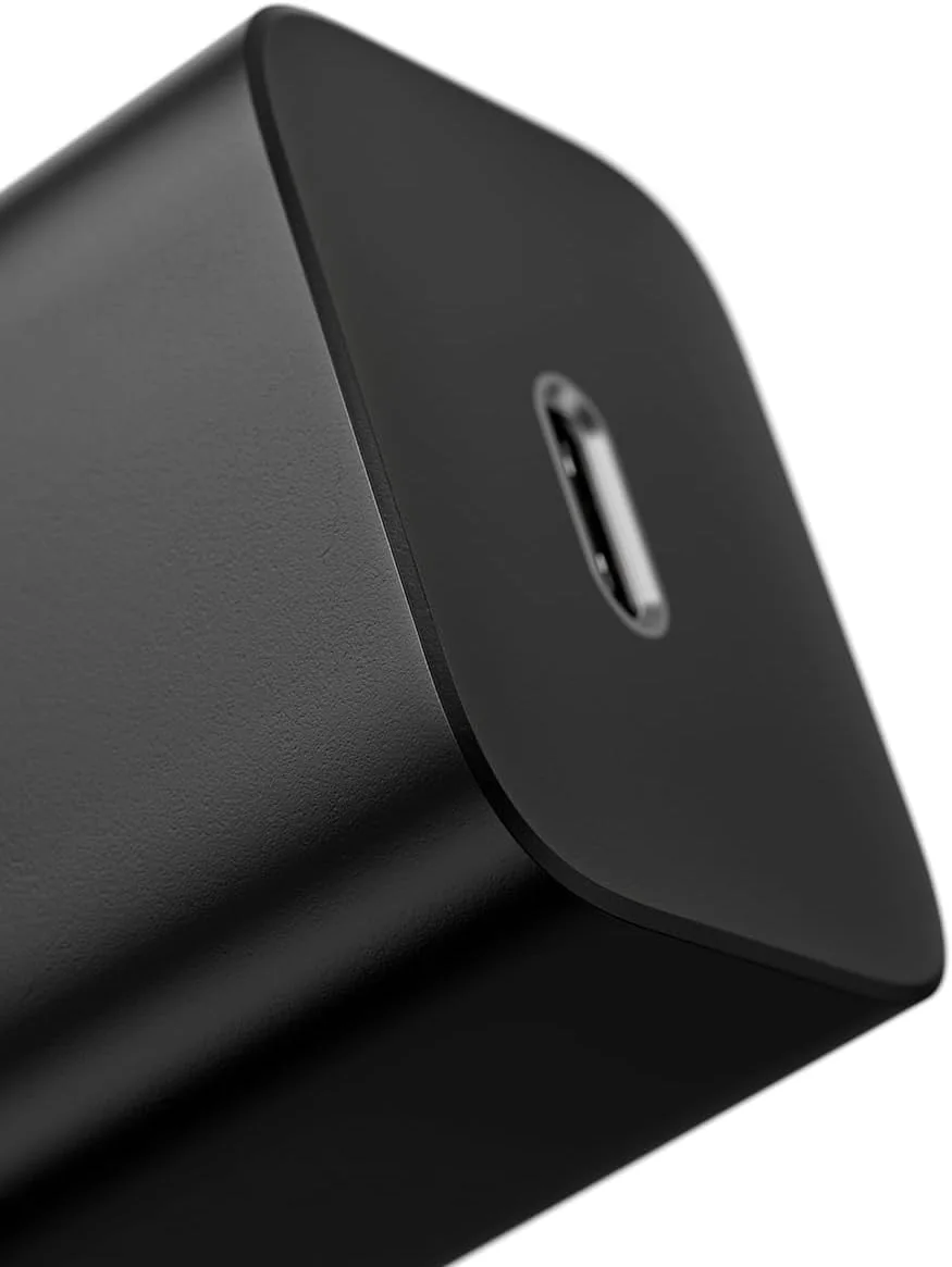 Carregador de Parede Tipo C Baseus Super Quick Charger 20W (Preto) — foto 3