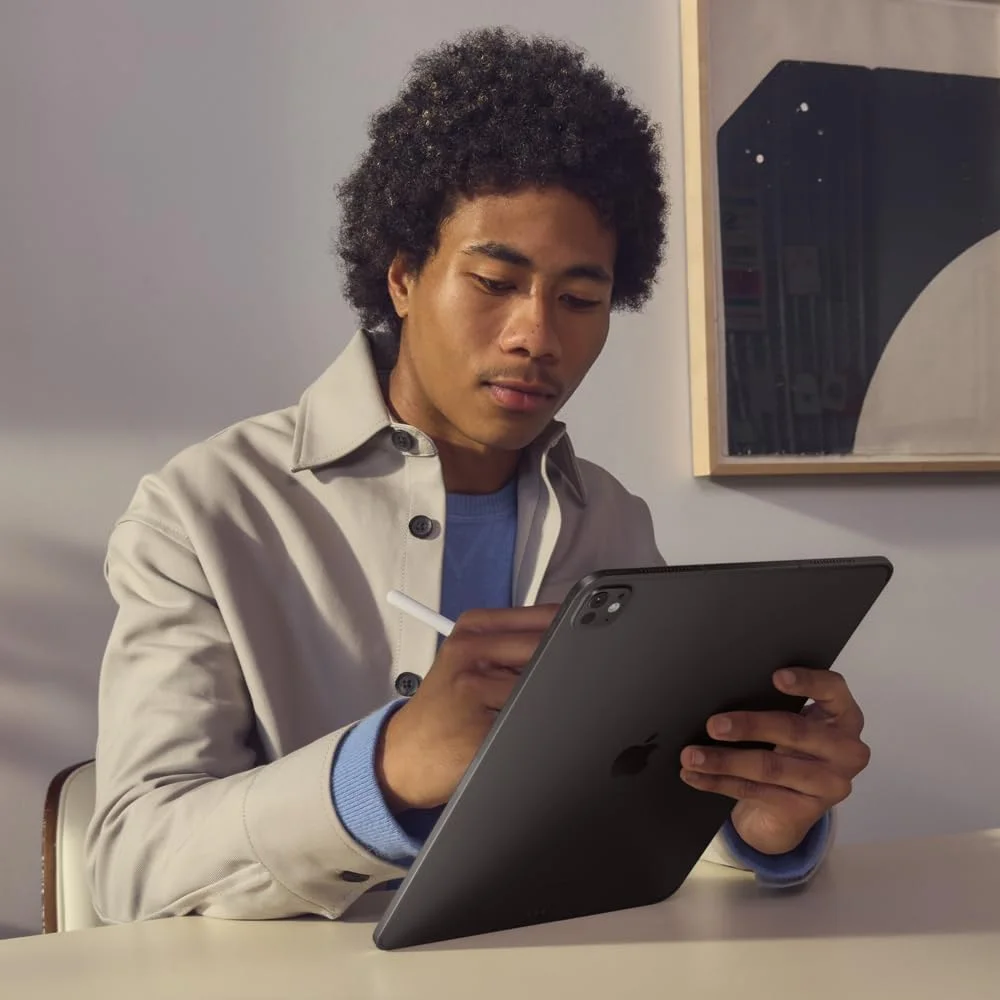 Apple 2024 iPad Pro de 13 polegadas (Wi-Fi, de 256 GB, Vidro convencional) - Preto-espacial (M4) — foto 4